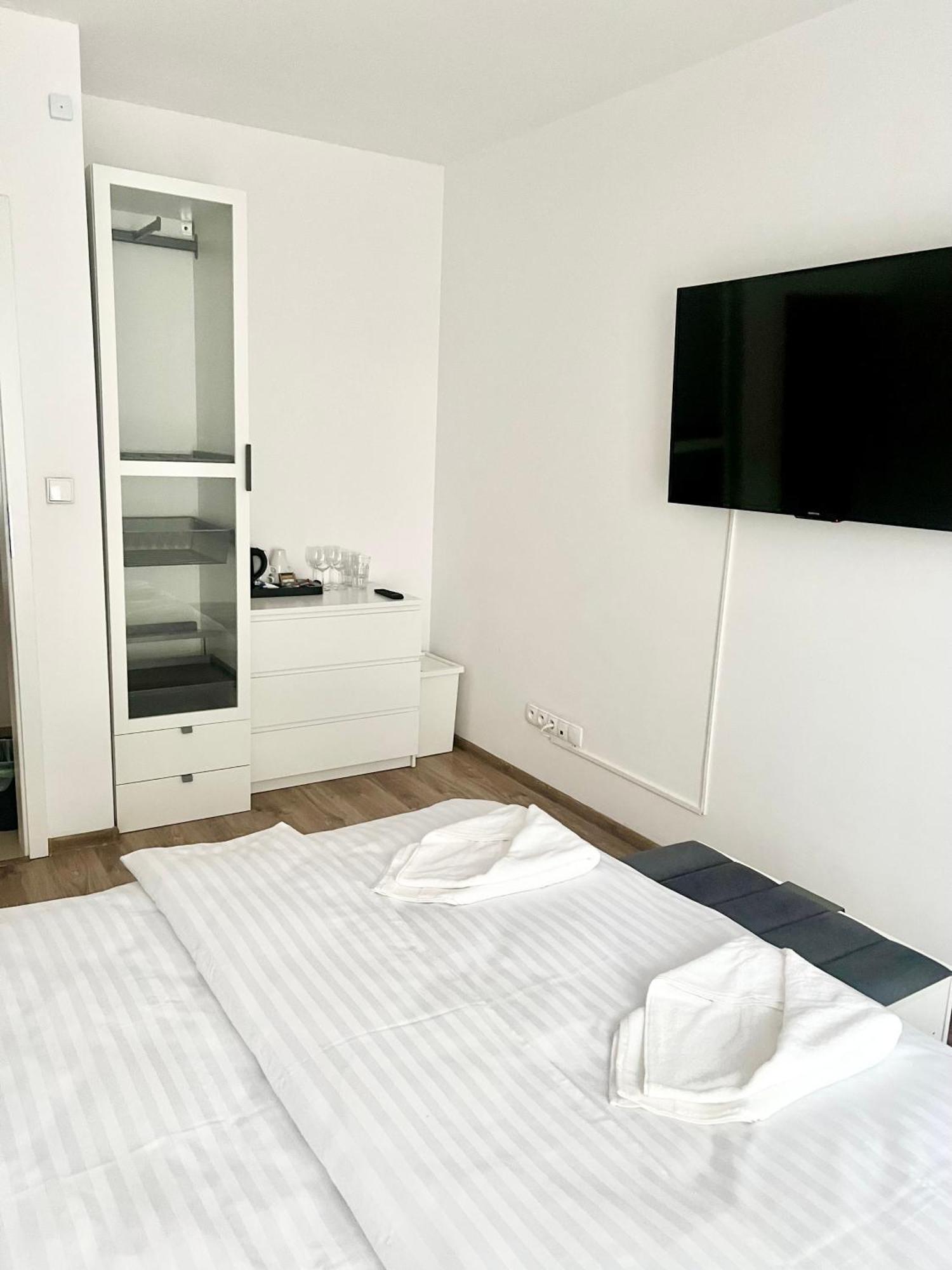 Zielone Apartamenty Katowice Chorzow Room photo